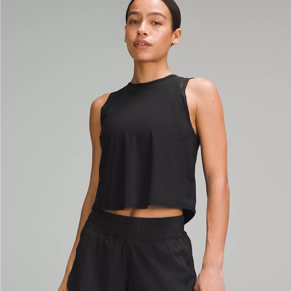 NWT Lululemon Sculpt Cropped Tank Top, Black, Size 6